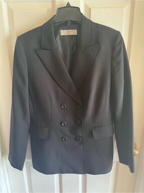 GUC Tahari Women’s Black Blazer Jacket size 6